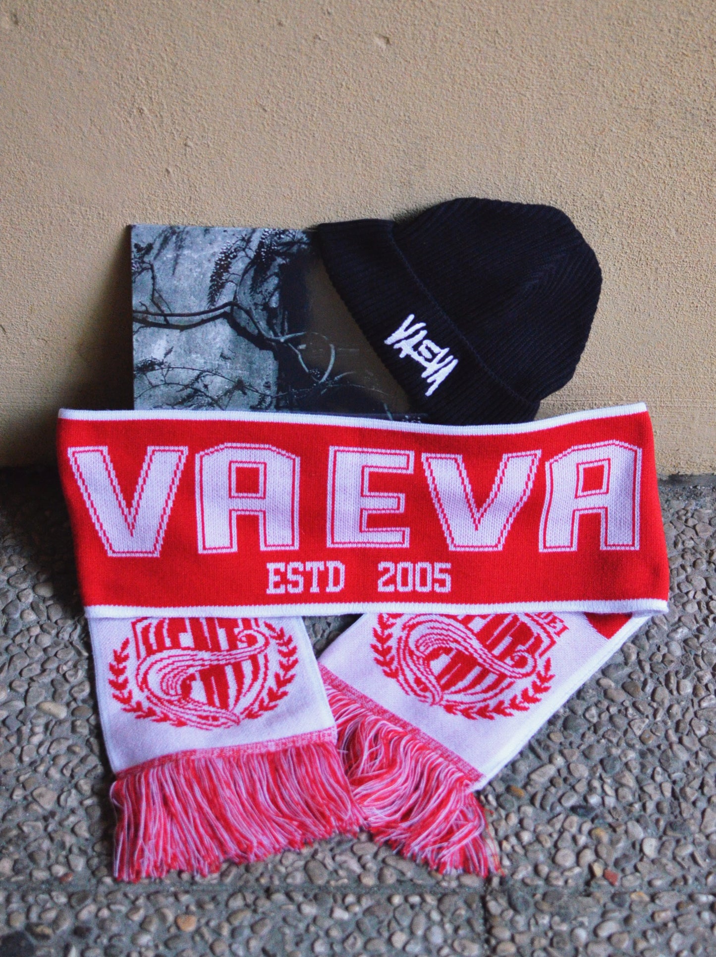 BUNDLE CONTROVENTO • EP + Beanie + Sciarpa