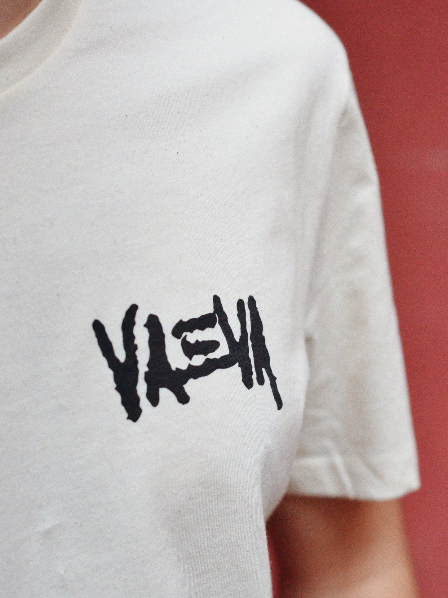 T-shirt ufficiale VAEVA "(non) mi piace questa maglia" – dettaglio fronte